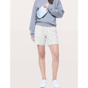 Lululemon 4 Hello Sunday Short Heathered Space Dyed Mod White French Terry